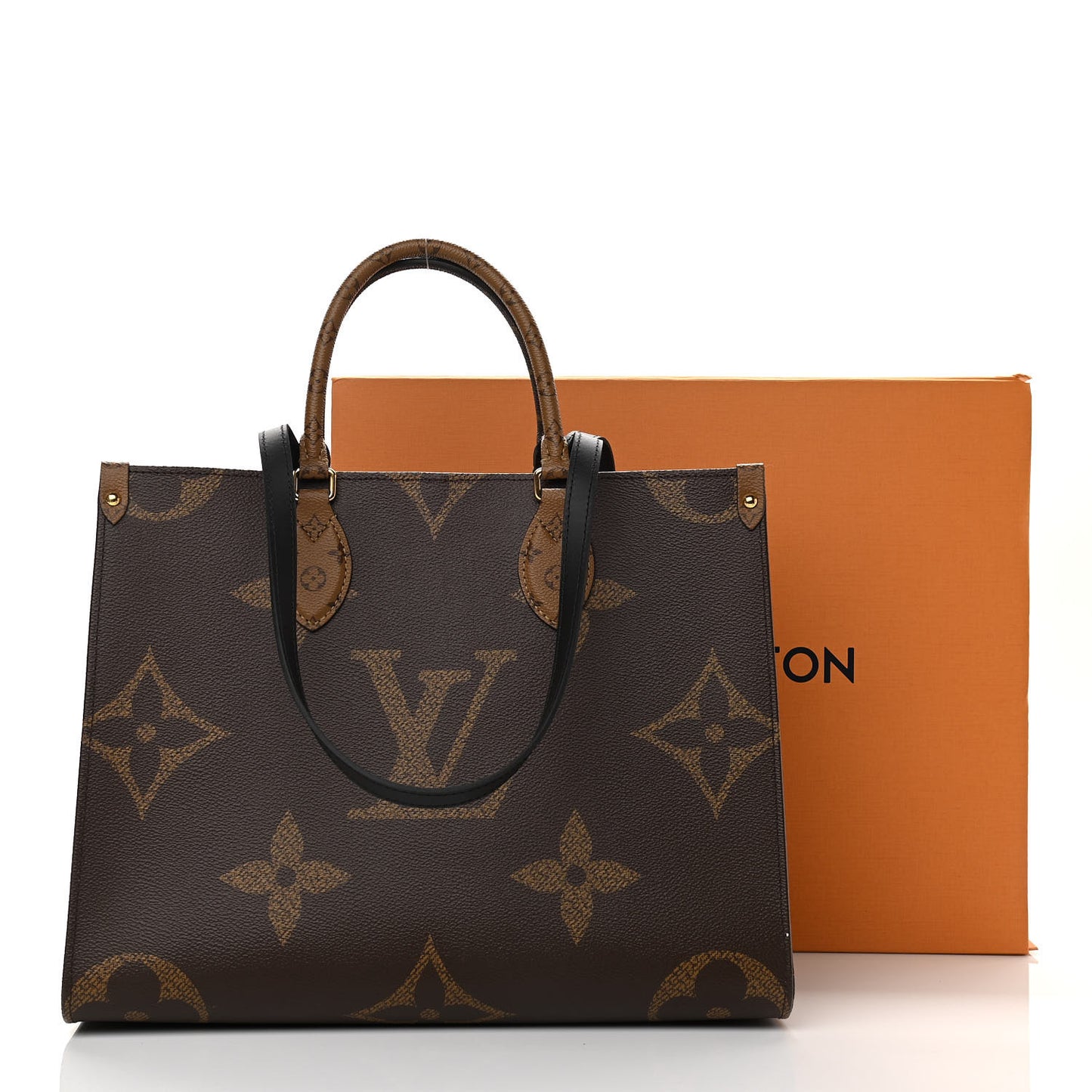 Reverse Monogram Giant Onthego MM