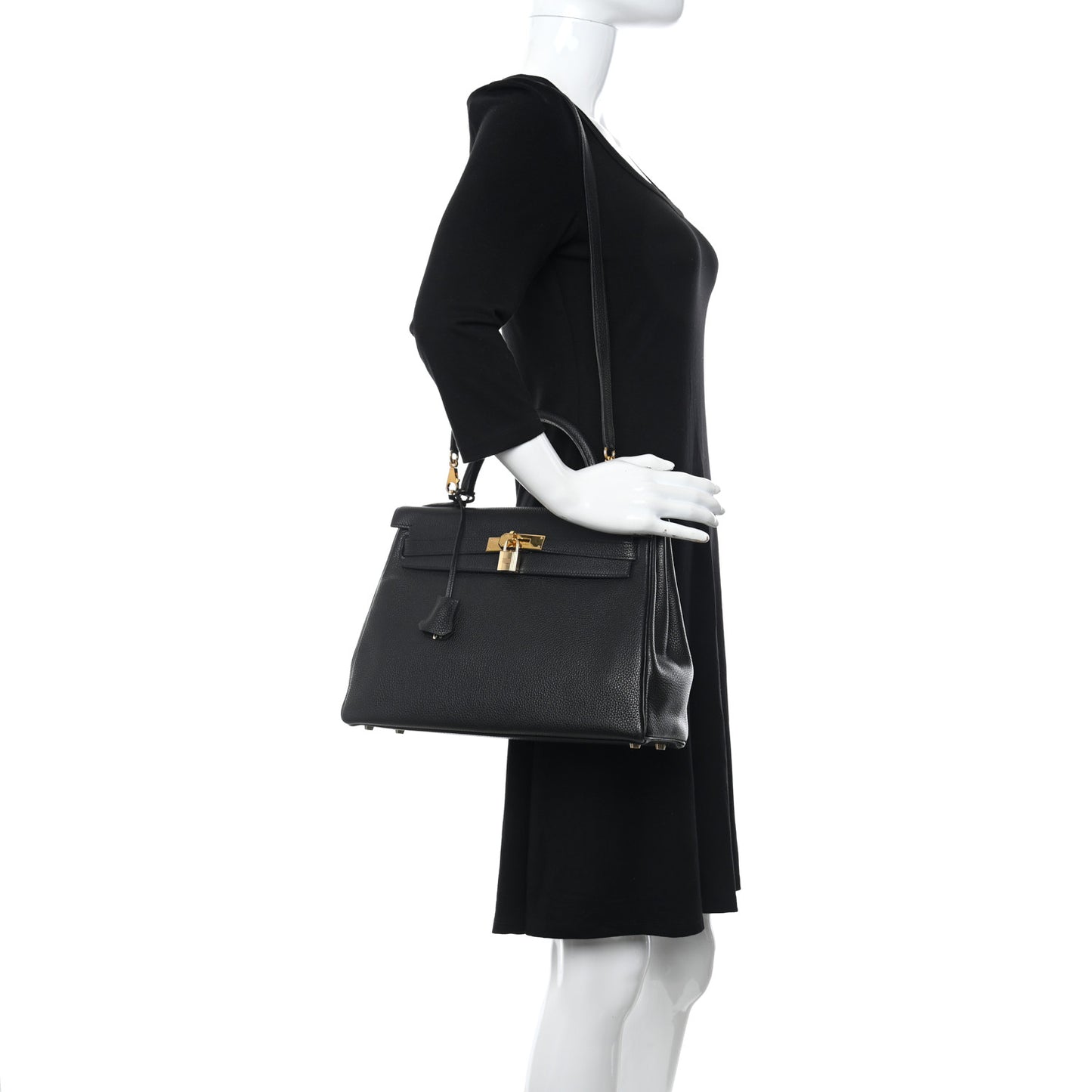 Taurillon Clemence Kelly Retourne 32 Black