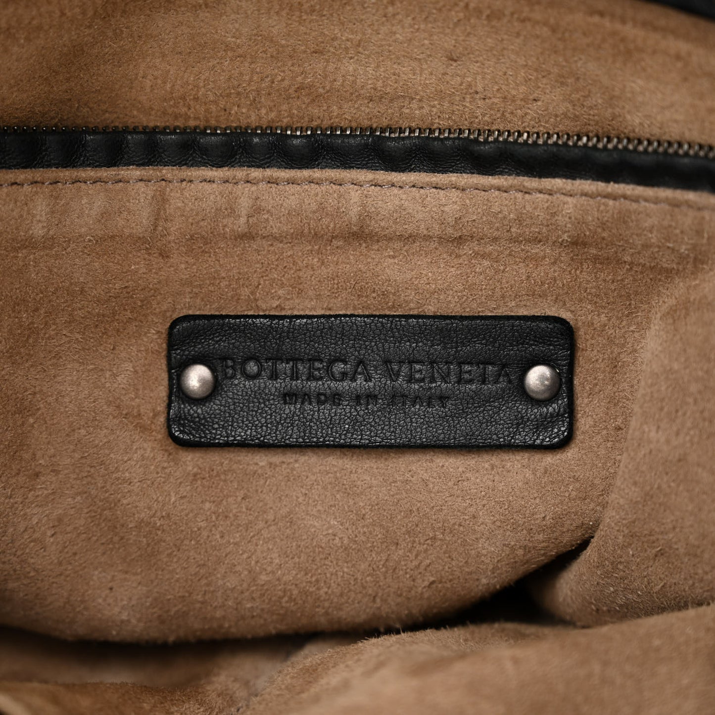Nappa Intrecciato Large Veneta Hobo Black