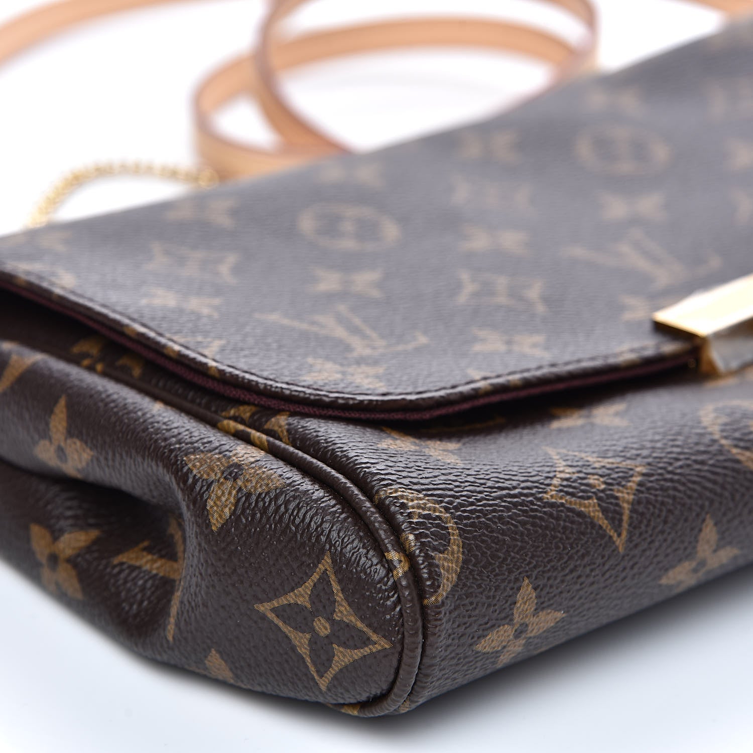 Louis Vuitton Monogram Favorite MM 8 of 10
