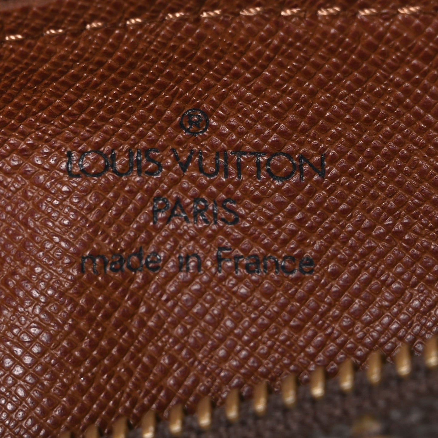 Monogram Papillon 19