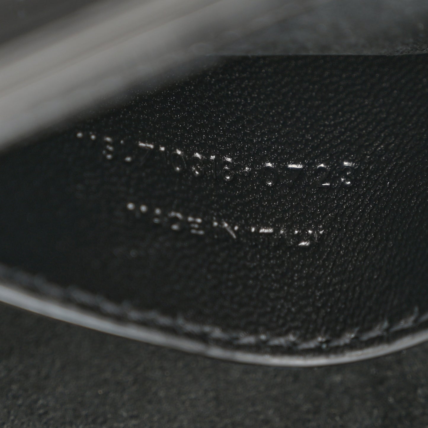 Patent Calfskin Le 5 A 7 Mini Hobo Black