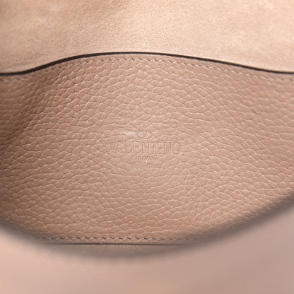 Valentino Garavani Pebbled Calfskin Medium Rockstud Flip Lock Crossbody Bag Poudre 5 of 9