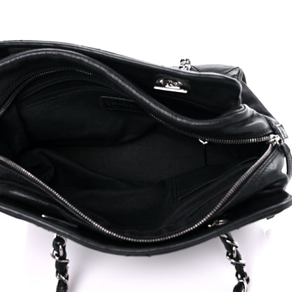 Chanel Calfskin Small Diamond Stitch Tote Black 4 of 18