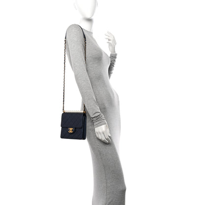 Chanel Iridescent Lambskin Quilted Chic Pearls Flap Navy Blue 2 of 11