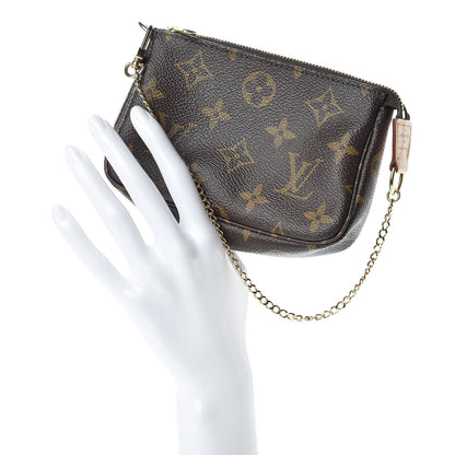 Louis Vuitton Monogram Mini Pochette Accessories 2 of 9