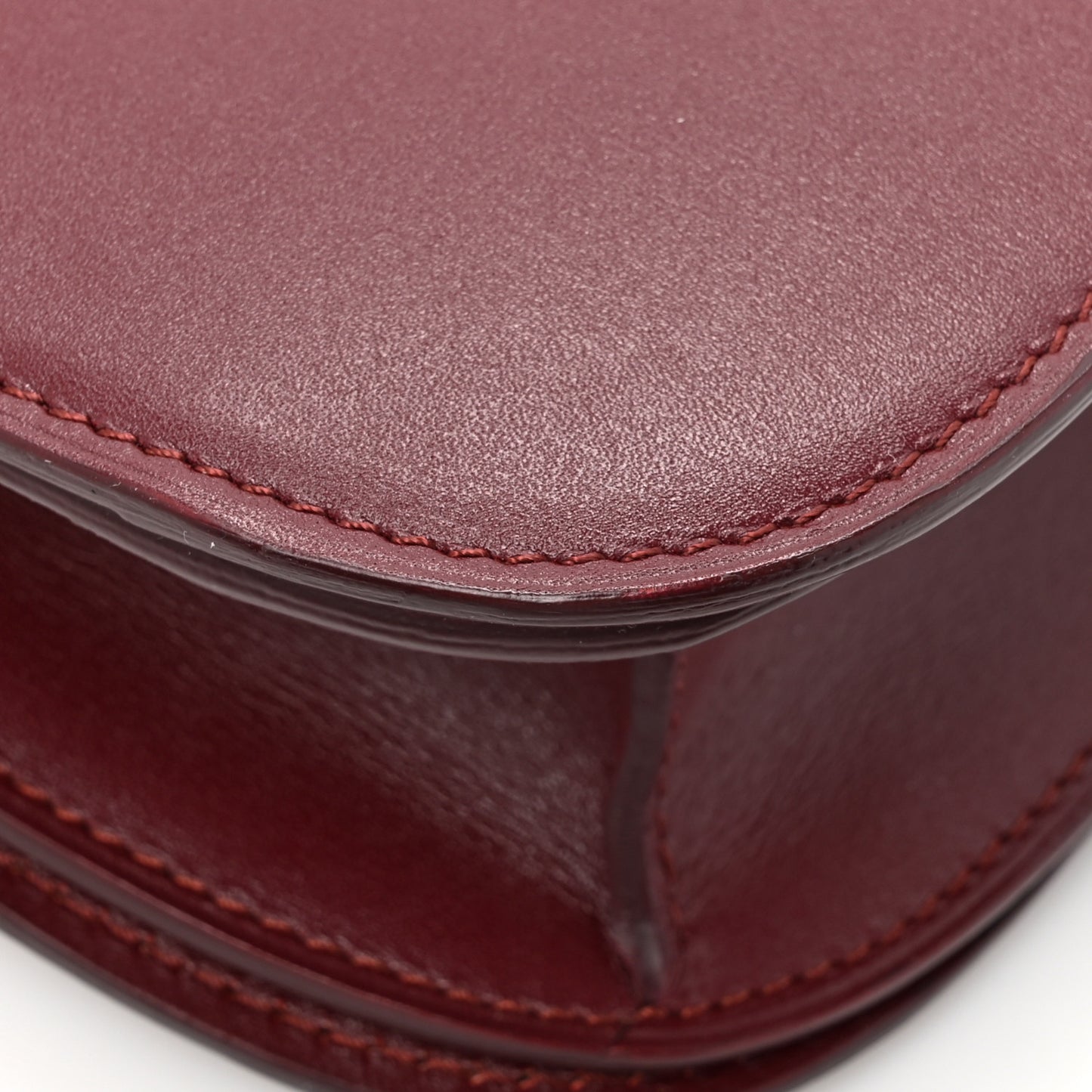 Box Calfskin Medium Classic Box Flap Bag Burgundy