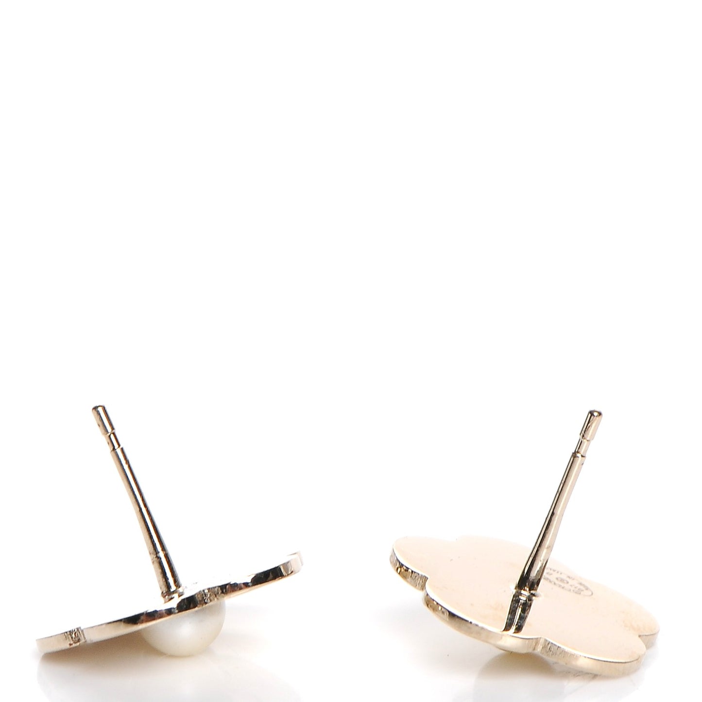 Pearl CC Camellia Earrings Gold
