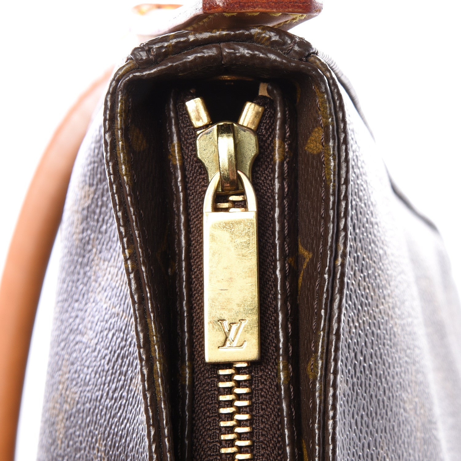 Louis Vuitton Monogram Looping MM 8 of 10