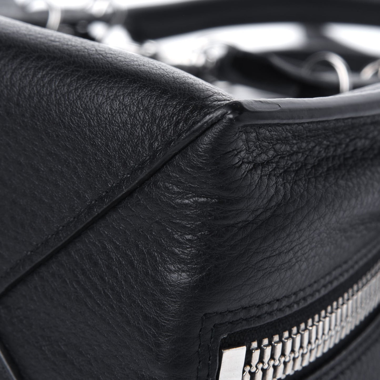 Veau Papier A6 Zip Around Tote Black