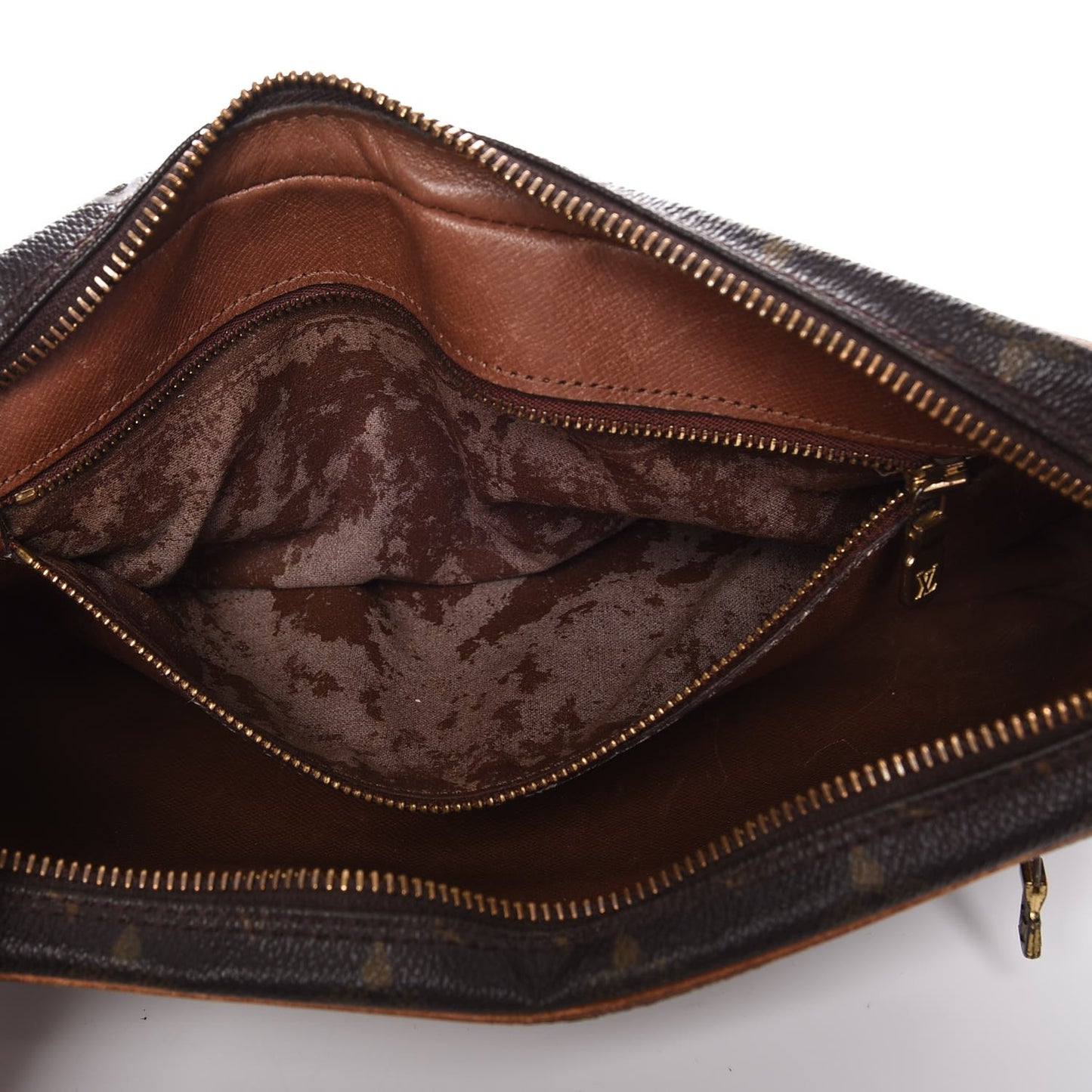 Monogram Pochette Marly Dragonne 26