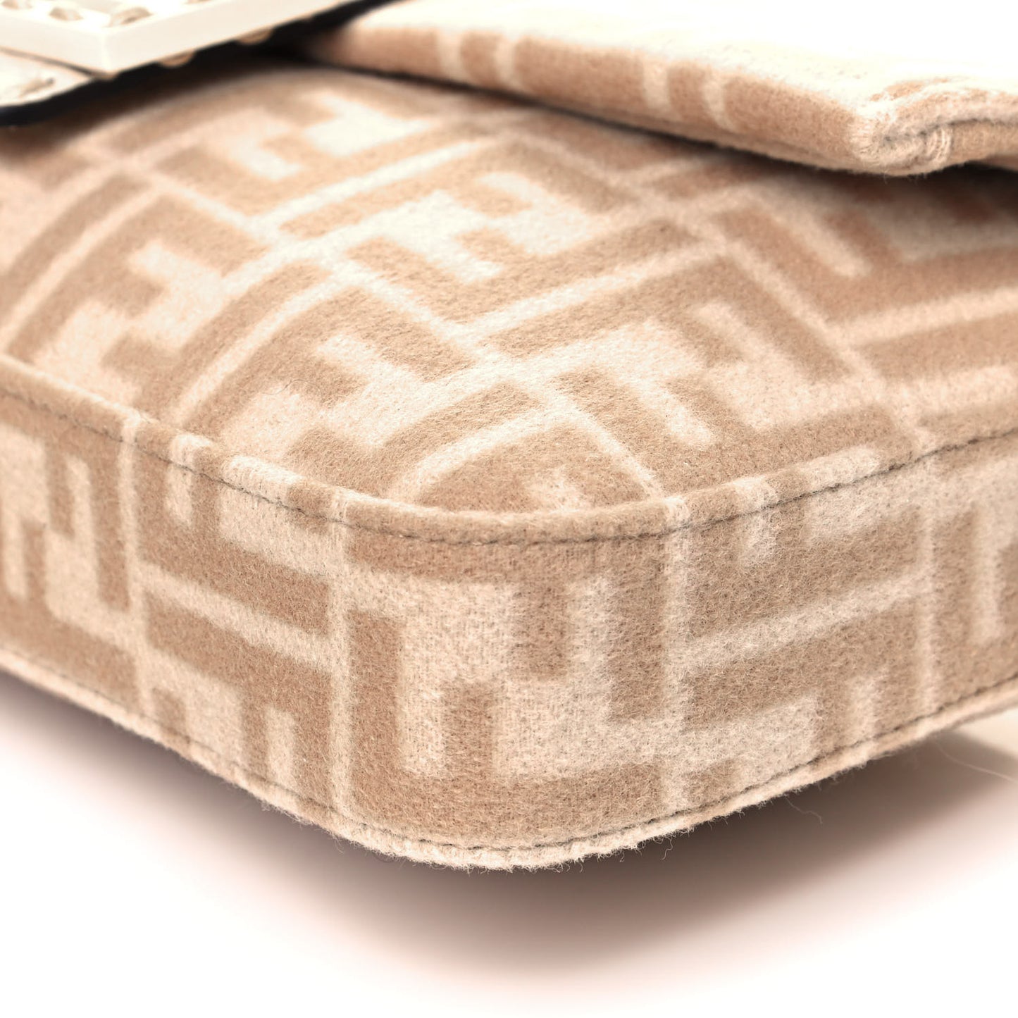 Wool Cuoio Romano Selleria FF 1974 Baguette 1997 Beige Cammello Camelia