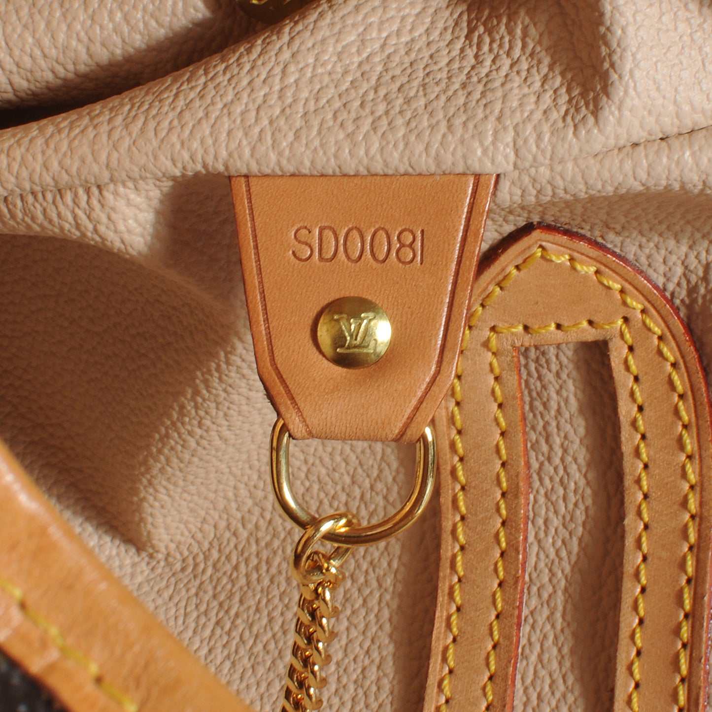 Monogram Petit Bucket 23