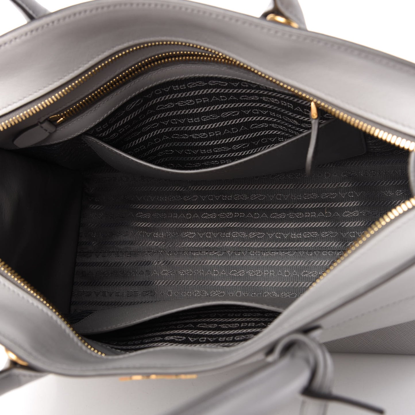 Saffiano City Calfskin Medium Esplanade Tote Mercurio