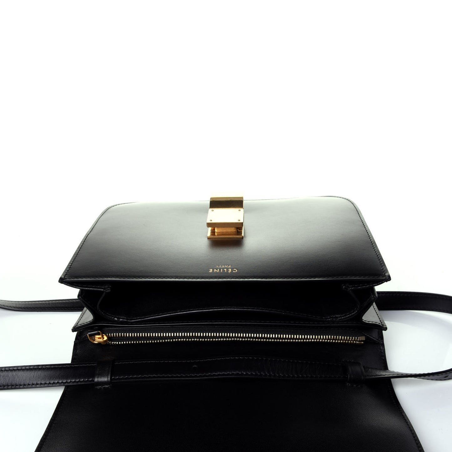 Box Calfskin Medium Classic Box Flap Black