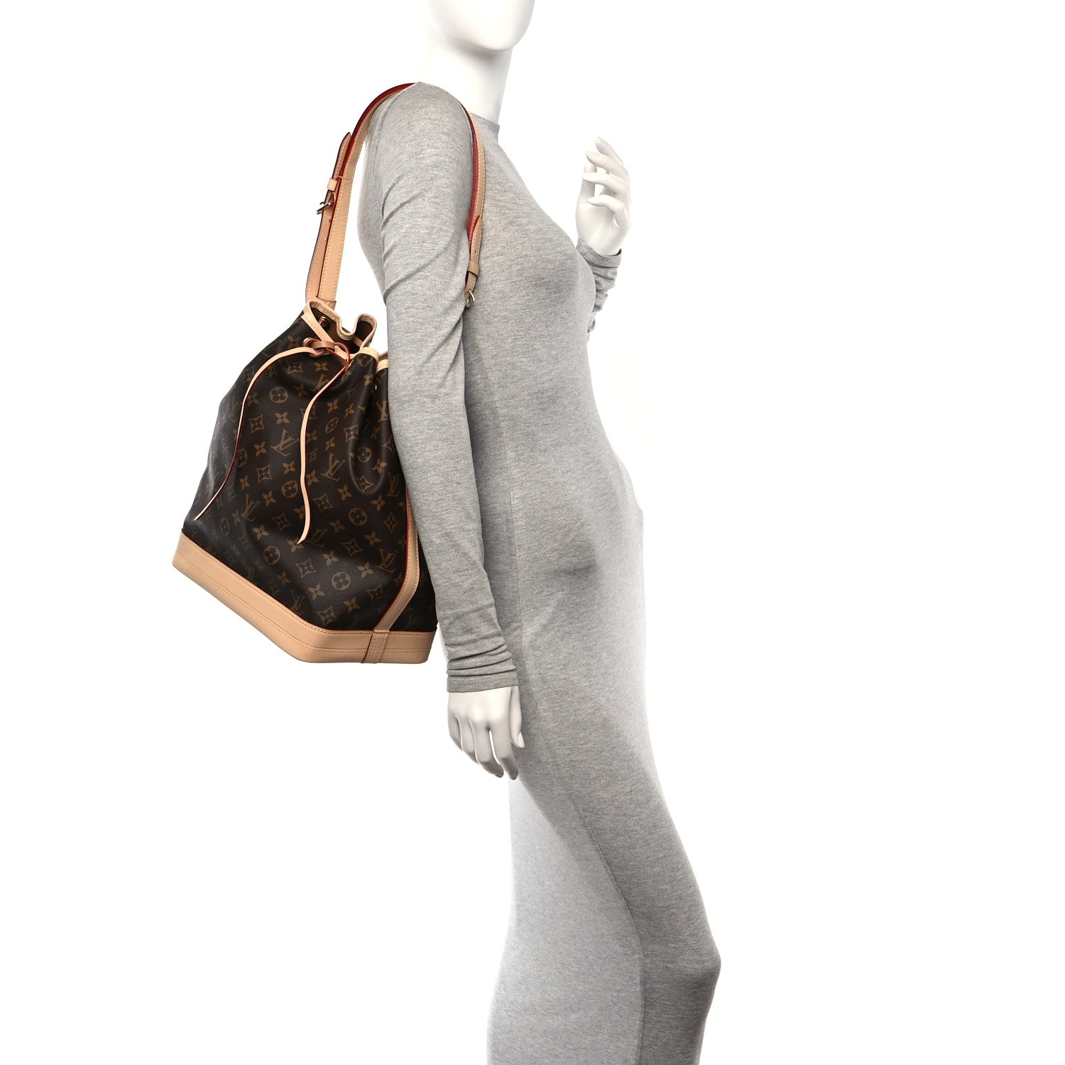 Louis Vuitton Monogram Noe 2 of 12