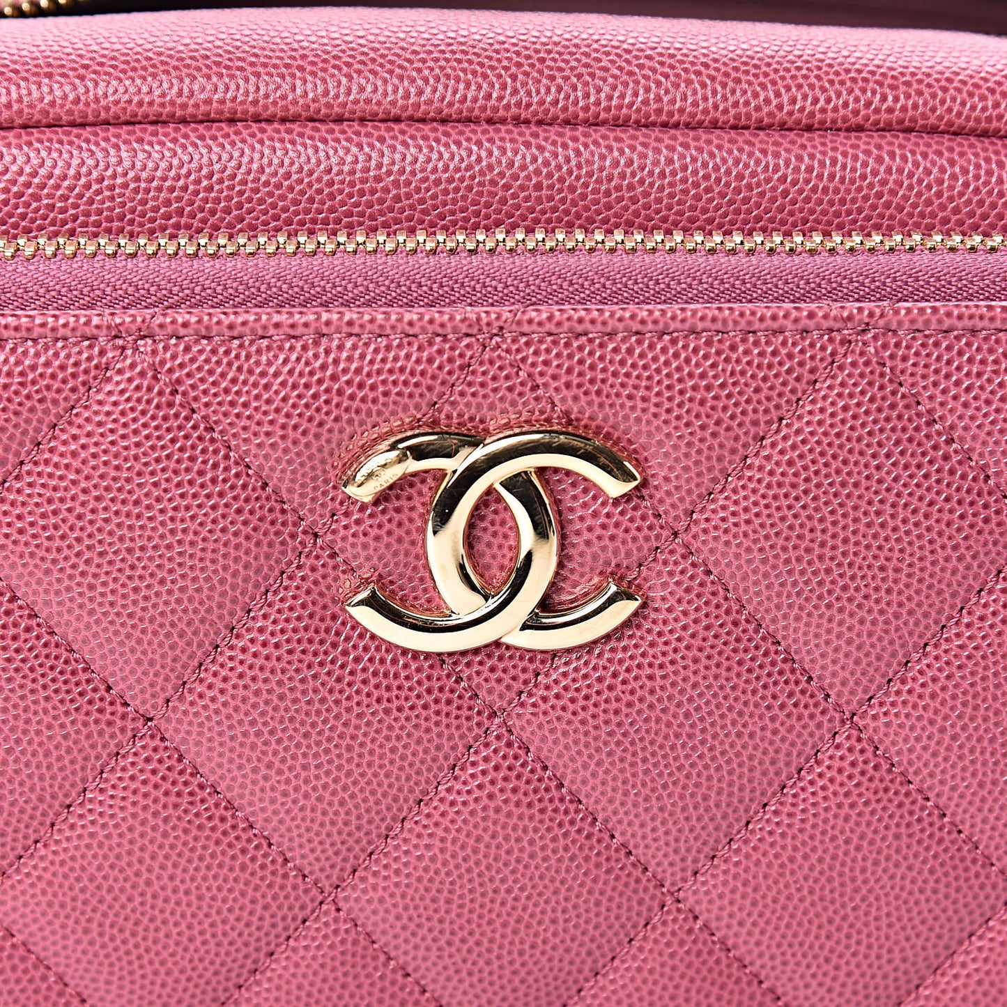 Caviar Quilted Business Affinity Camera Case Dark Pink