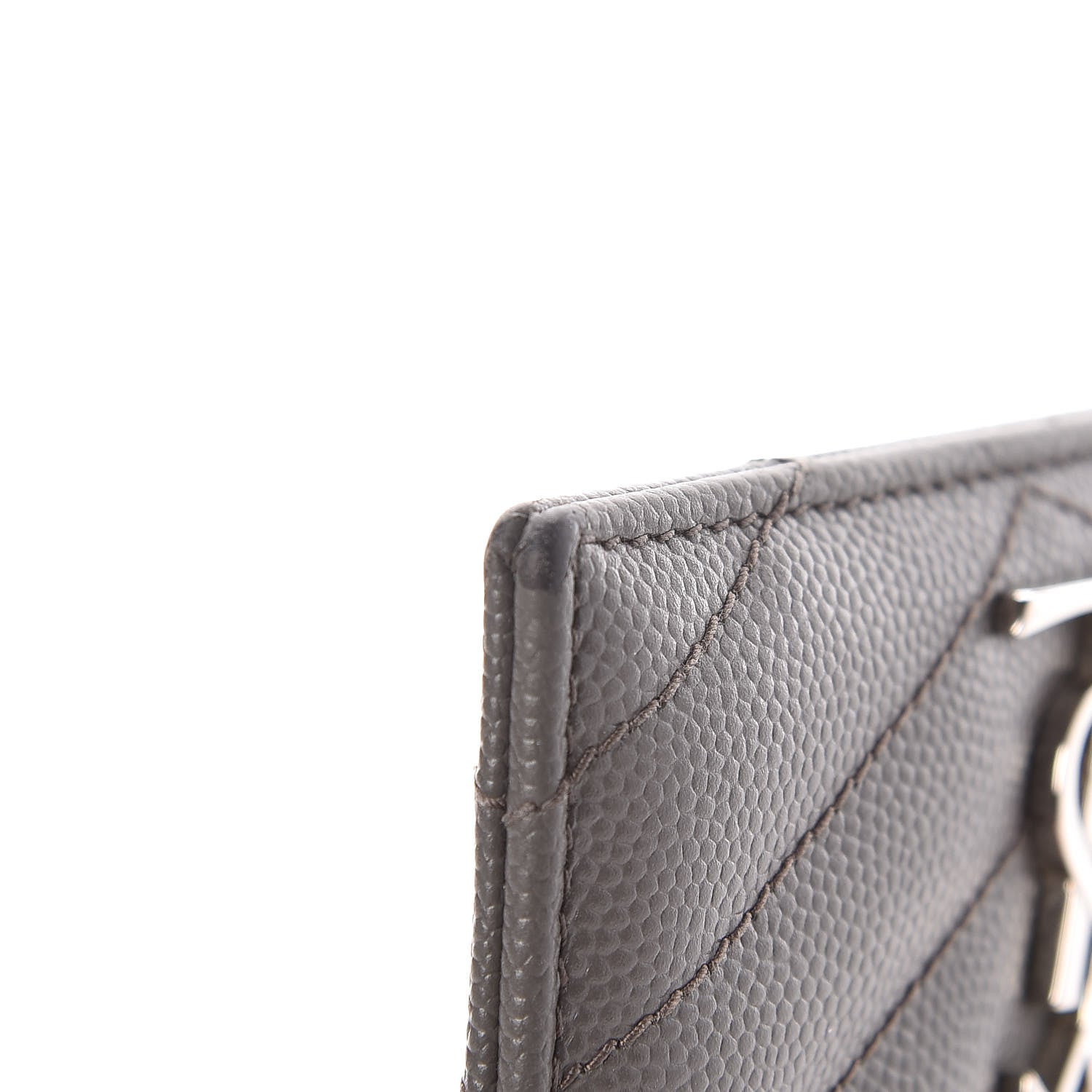 Saint Laurent Grain De Poudre Matelasse Chevron Monogram Credit Card Case Dark Anthracite 9 of 9