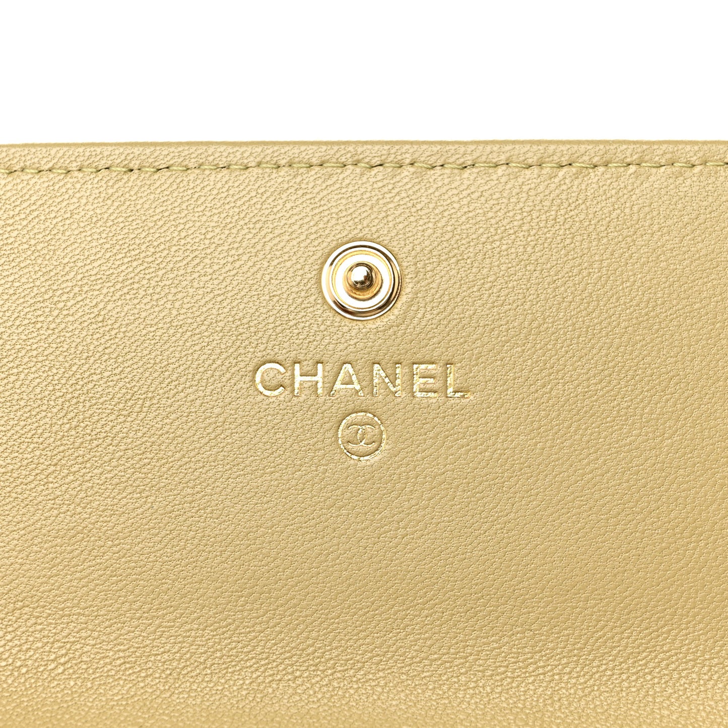 Lambskin Quilted Chanel 19 Flap Wallet Beige
