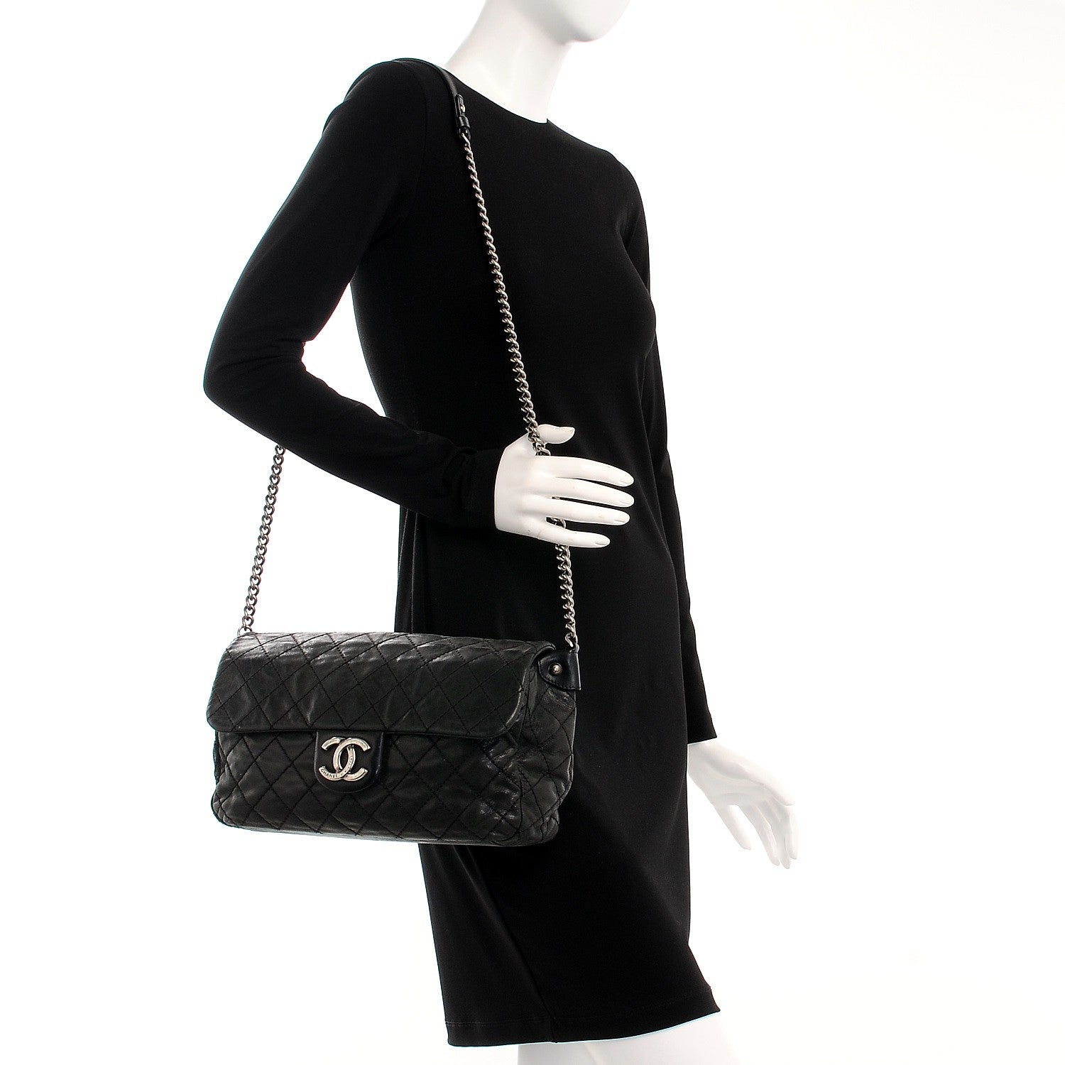 Chanel Iridescent Calfskin Large Coco Daily Flap Black 3 of 21