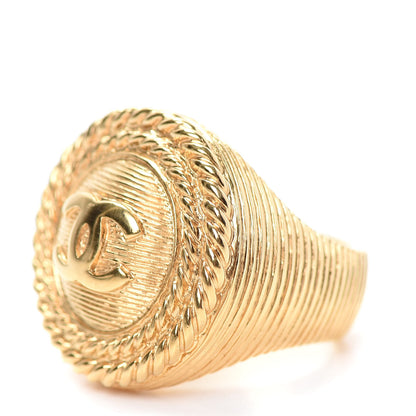 Chanel CC Ring 6.5 Gold 3 of 6