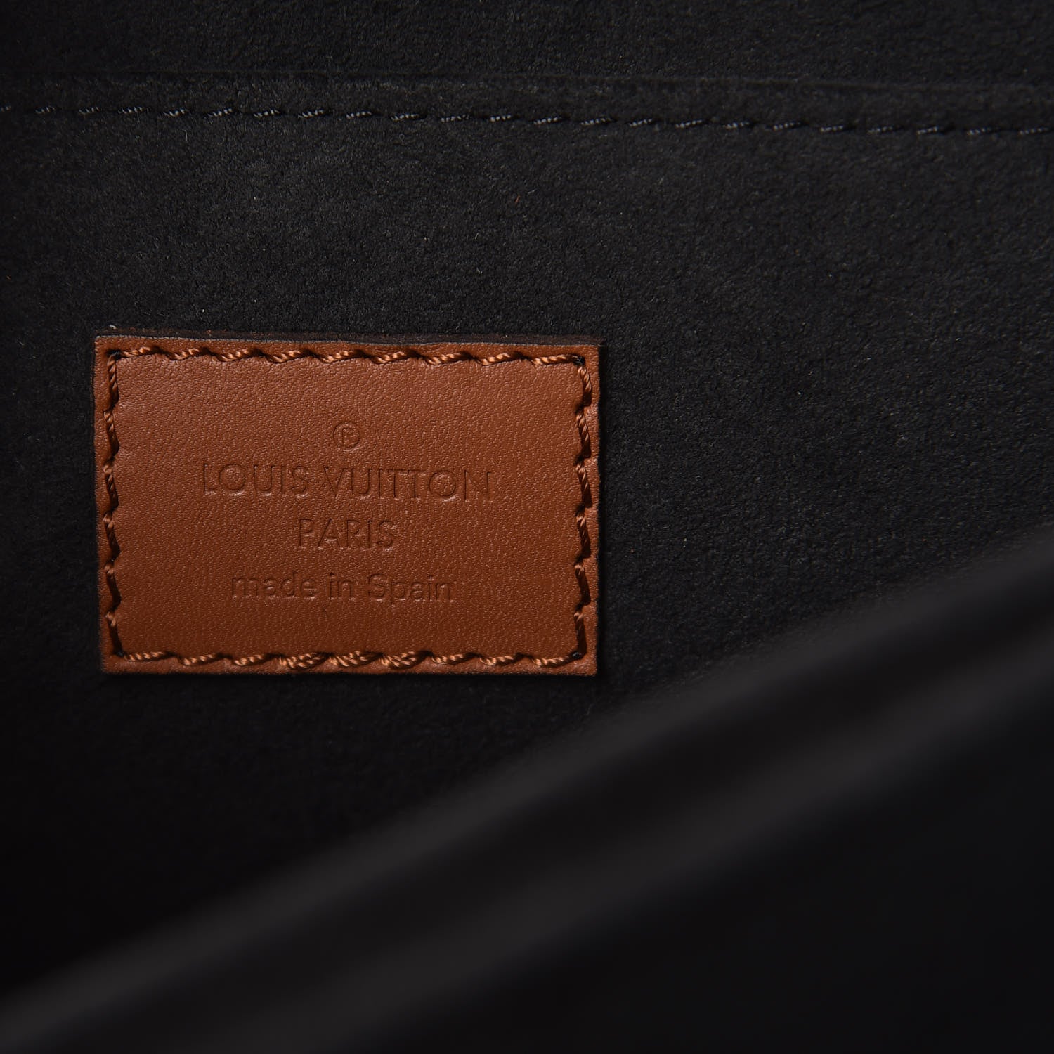 Louis Vuitton Reverse Monogram Dauphine MM 7 of 10