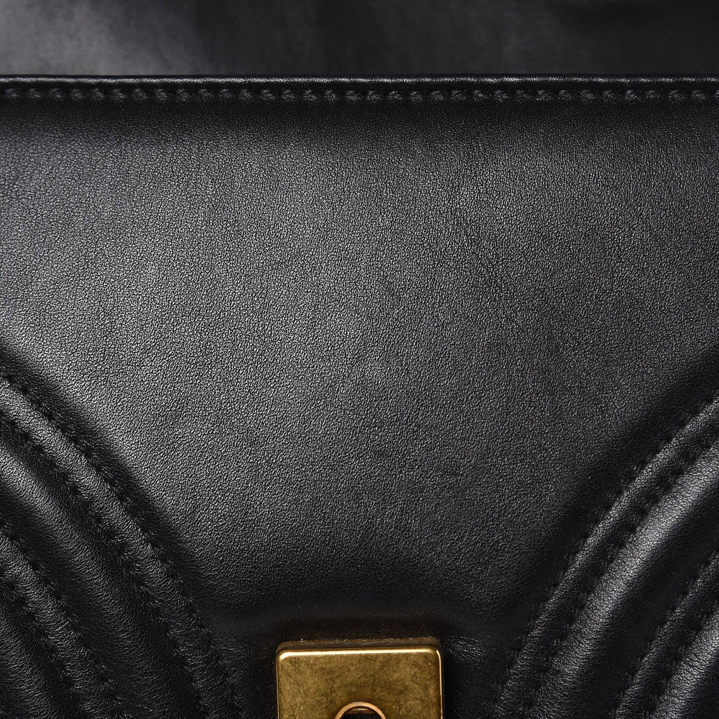 Calfskin Matelasse Small GG Marmont Shoulder Bag Black