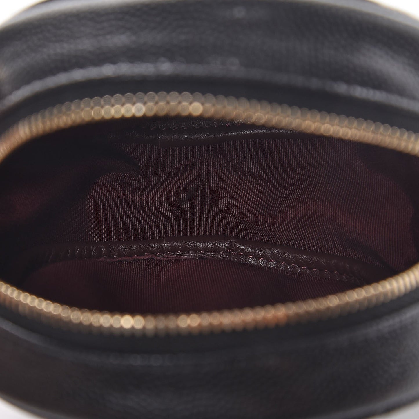 Caviar Quilted Round Clutch With Chain Black