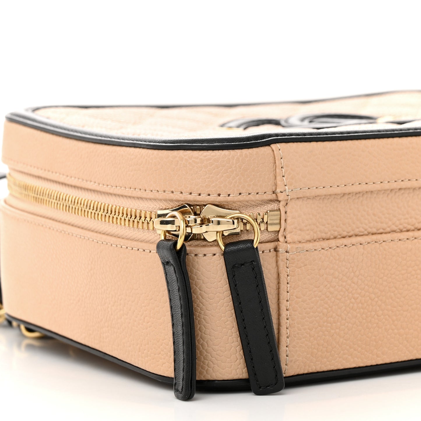 Caviar Quilted Medium CC Filigree Vanity Case Beige Black