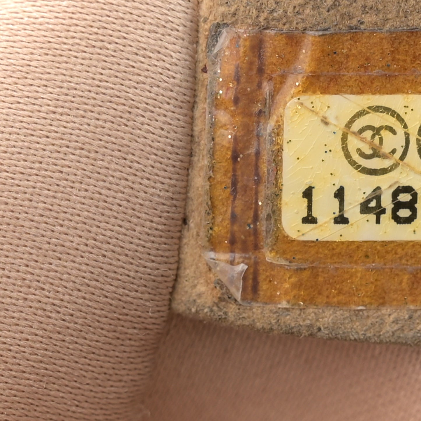 Vinyl Rock and Chain Flap Black