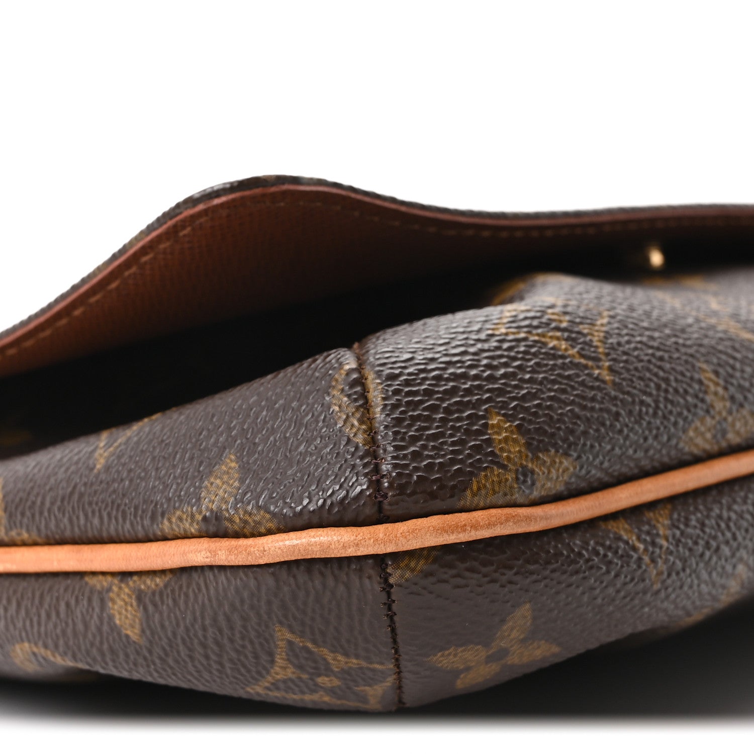 Louis Vuitton Monogram Musette Tango 8 of 9