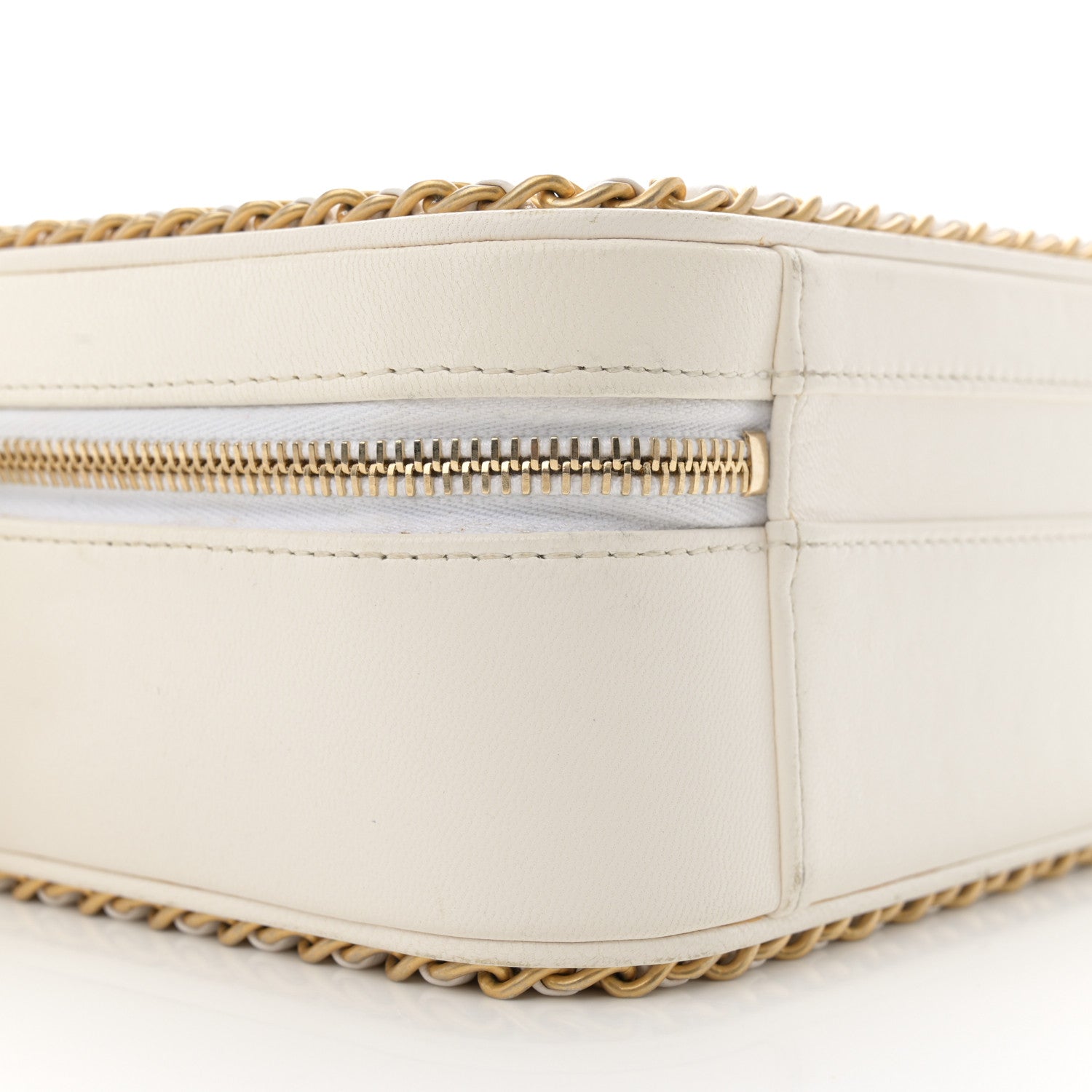Chanel Goatskin Quilted Medium CC Filigree Vanity Case White 9 of 15