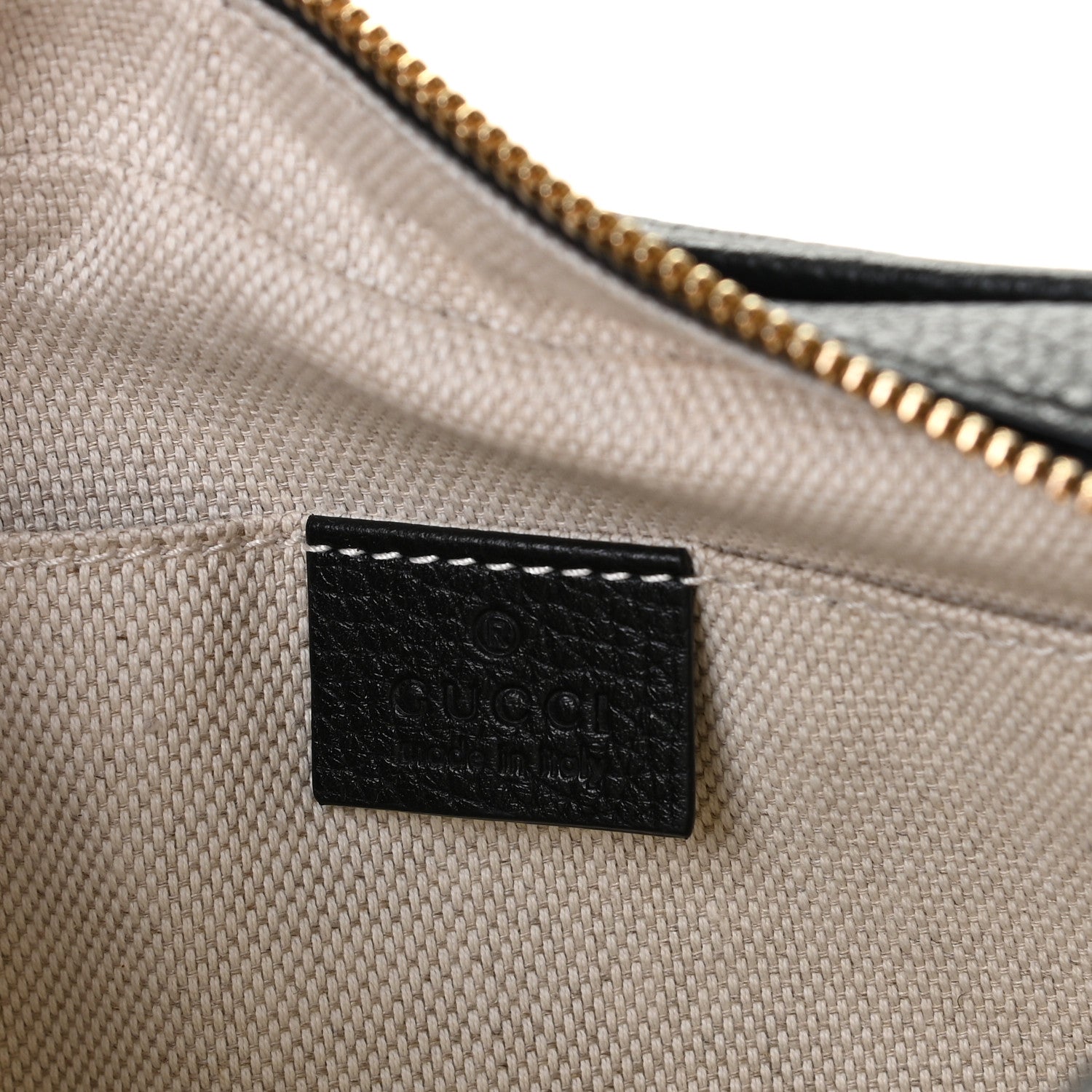 Gucci Pebbled Calfskin Small Soho Disco Bag Black 9 of 11
