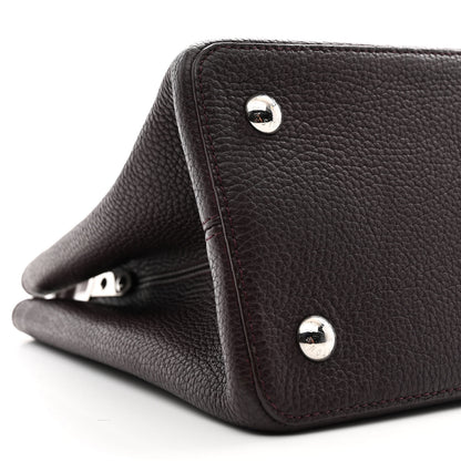 Louis Vuitton Taurillon Capucines MM Quetsche 10 of 16