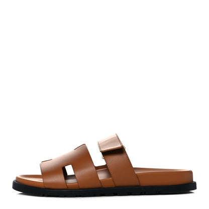Hermes Calfskin Mens Chypre Sandals 42.5 Gold 1 of 9