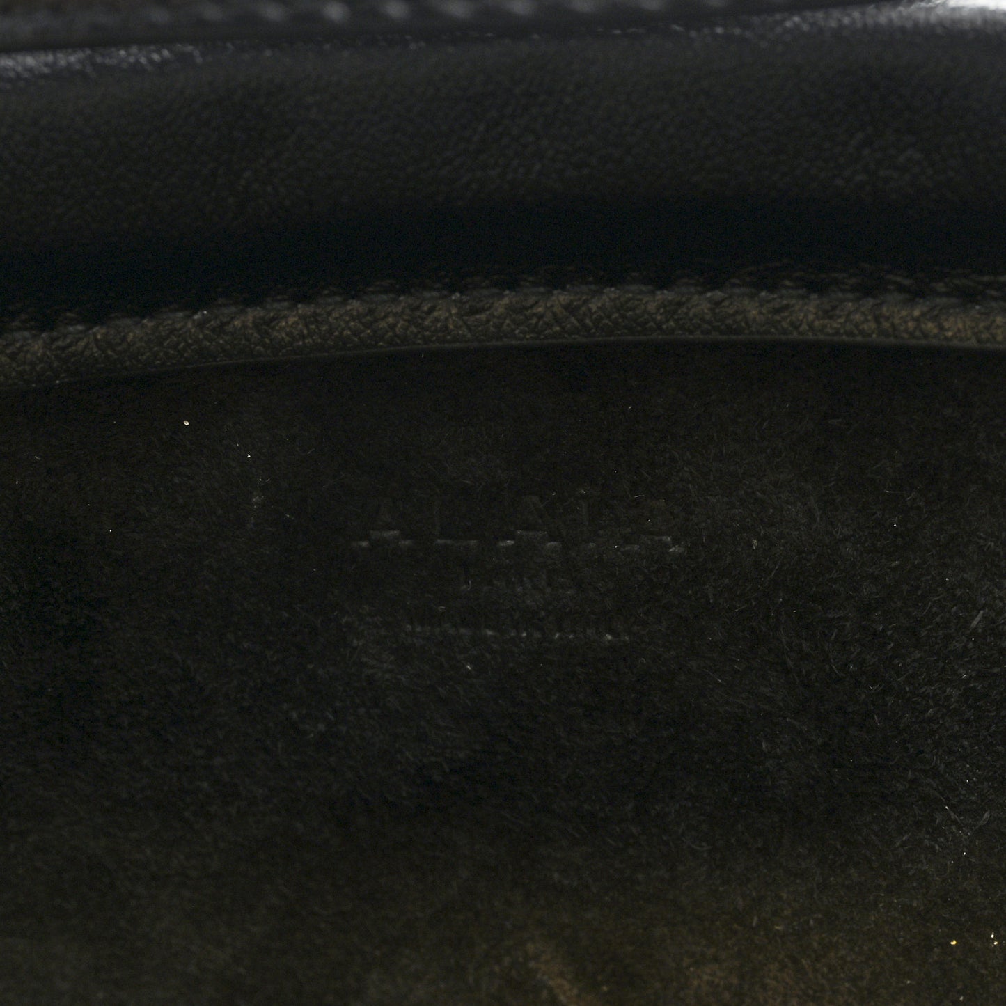 Calfskin Small Le Click East West Bag Black