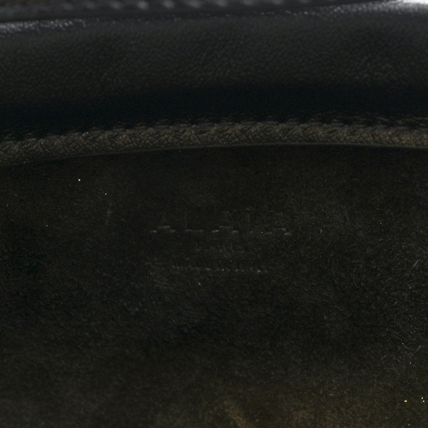 Alaia Calfskin Small Le Click East West Bag Black 6 of 9