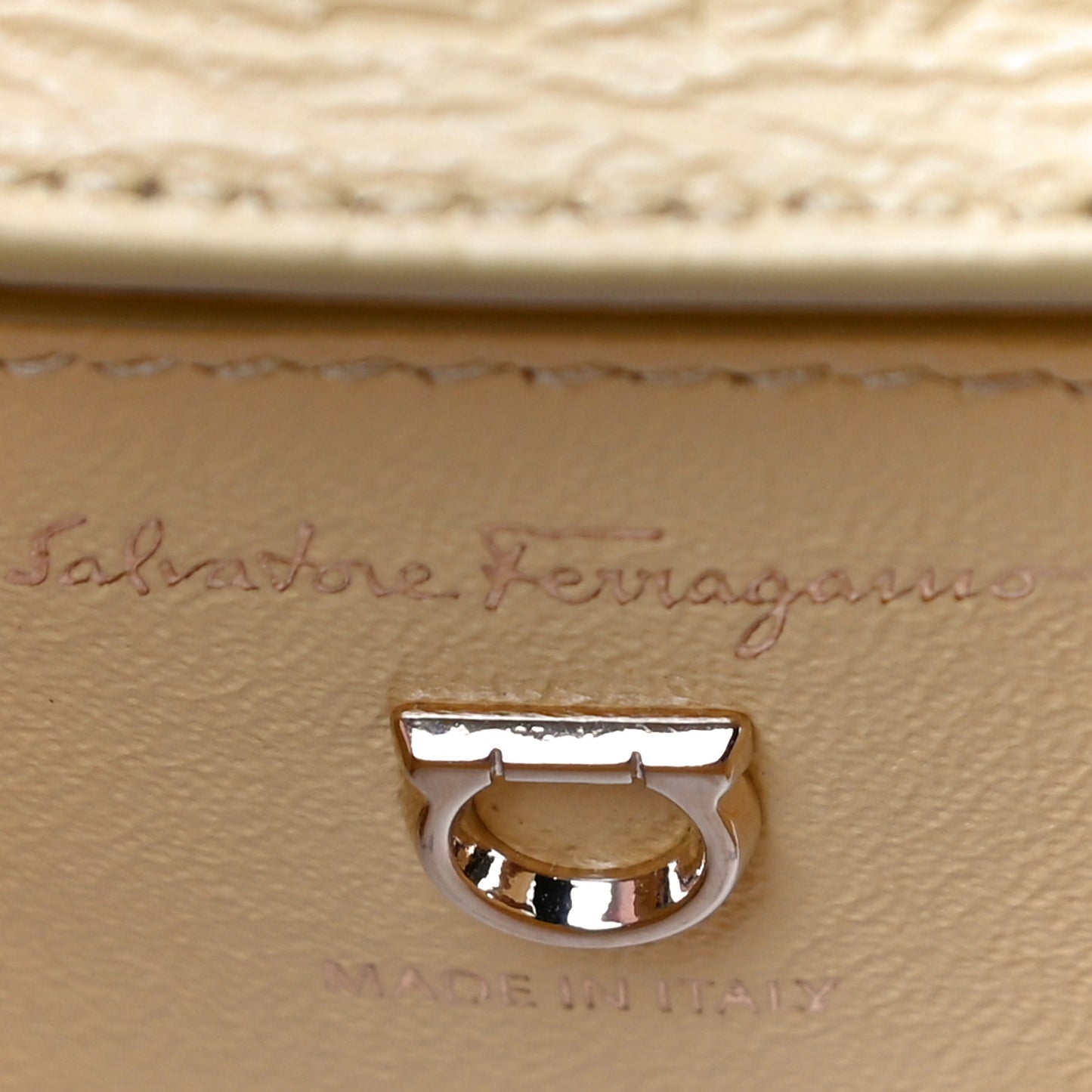 Smooth Calfskin Mini Boxyz Light Yellow