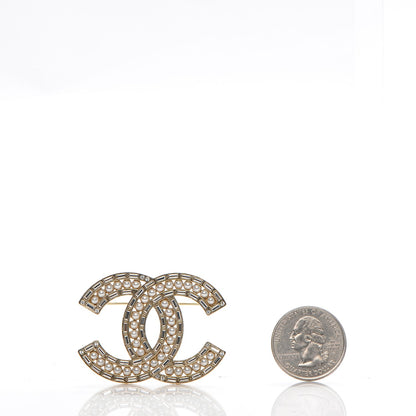 Chanel Pearl Baguette Crystal CC Brooch Gold 3 of 5