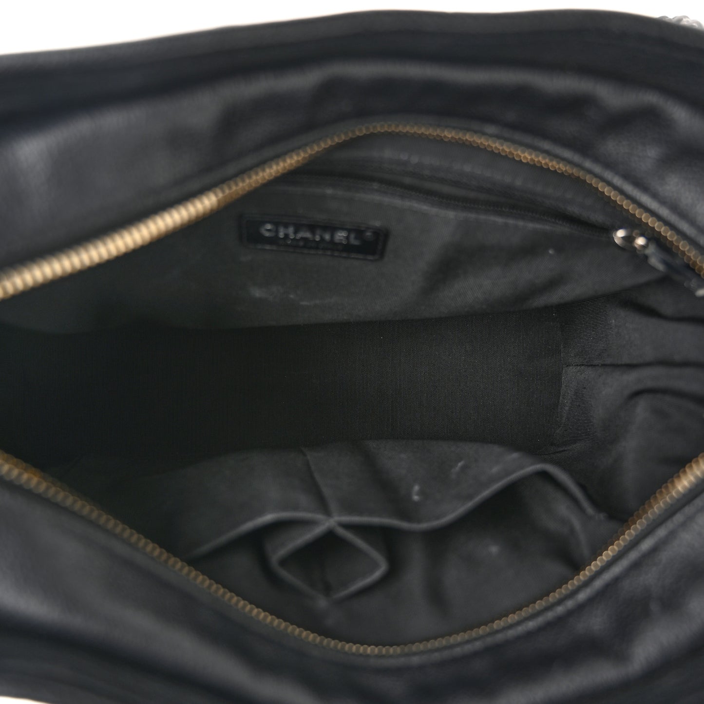 Patent Goatskin Quilted Medium Gabrielle Hobo Black