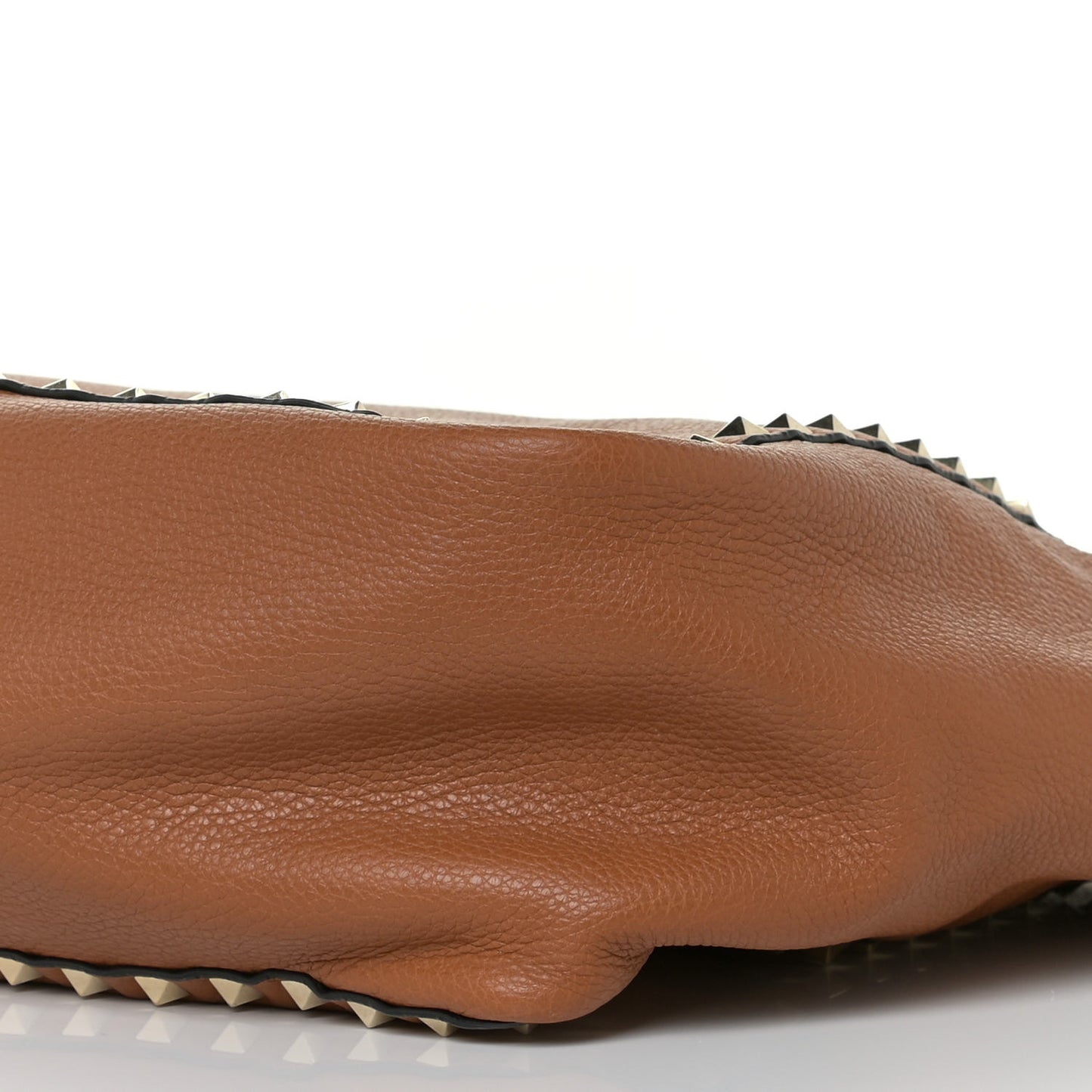 Grained Calfskin Medium Rockstud Reversible Tote Parrot Light Cuir