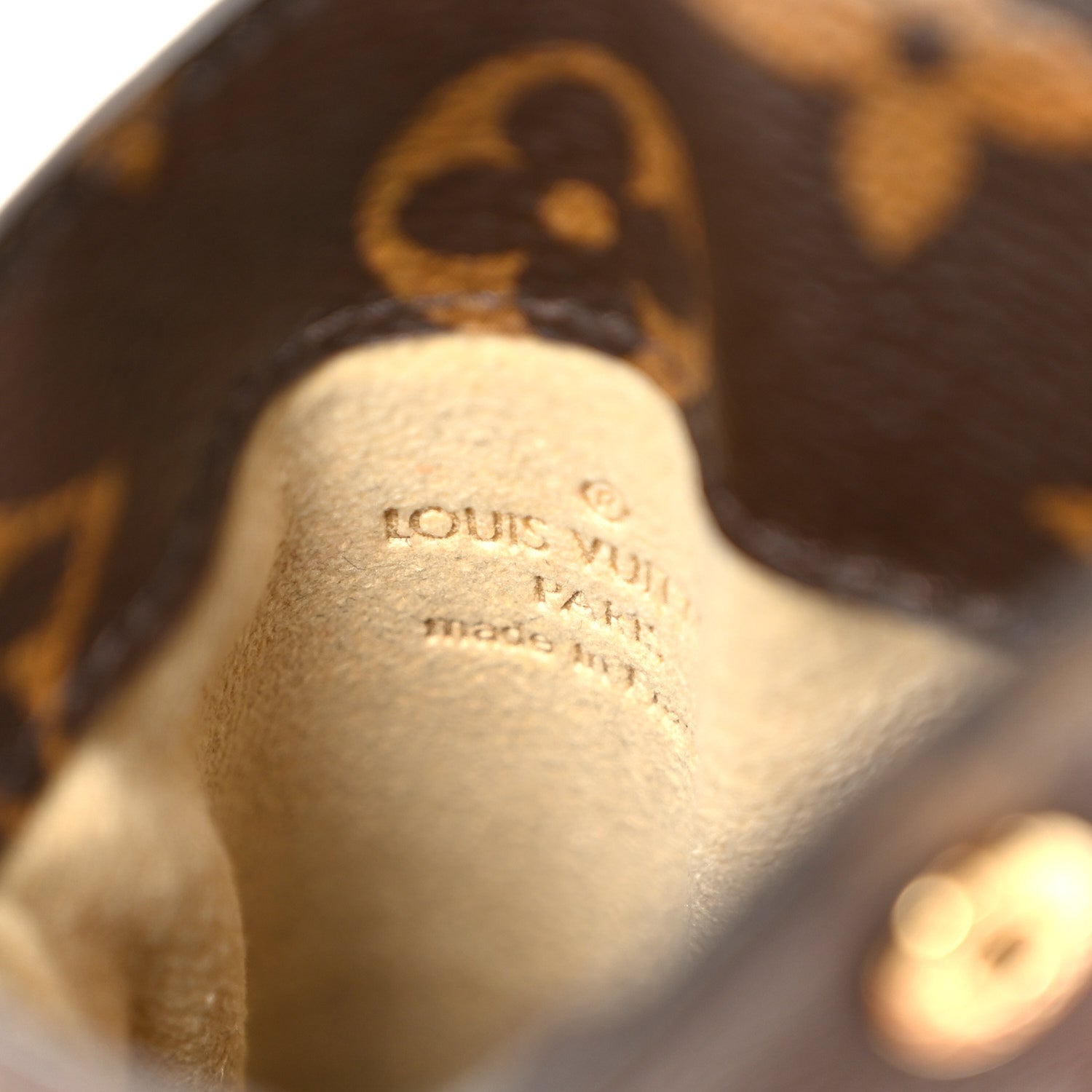 Louis Vuitton Monogram Sunglasses Case MM 6 of 8