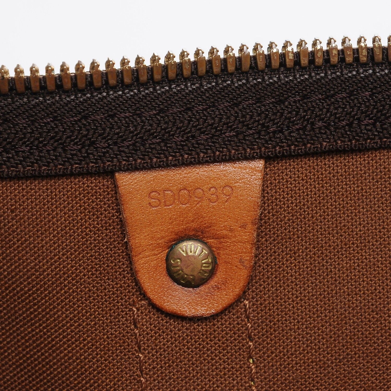 Louis Vuitton Monogram Keepall Bandouliere 45 7 of 12