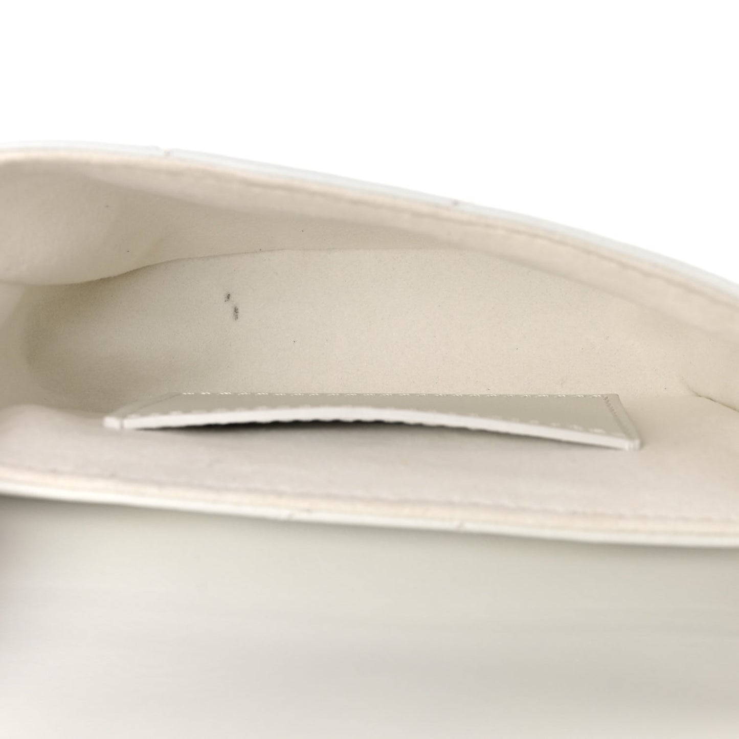 Calfskin New Wave Multi Pochette Snow