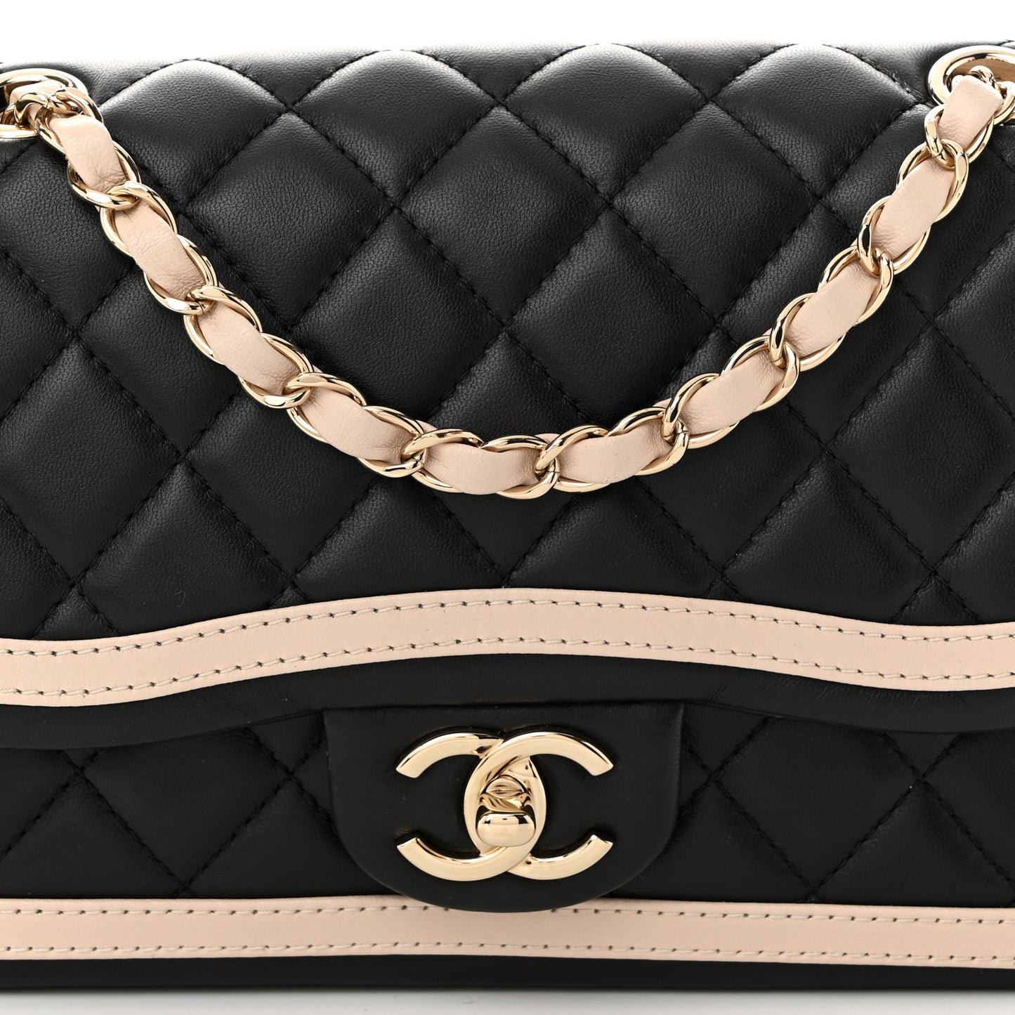 Lambskin Quilted Bicolor Flap Black Beige