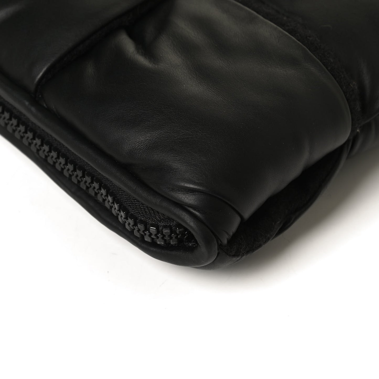 Calfskin Maxi Intrecciato Puffy Laptop Pouch Black