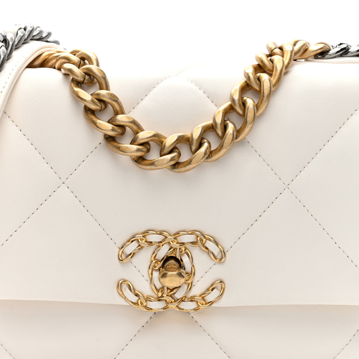Goatskin Quilted Medium Chanel 19 Flap White