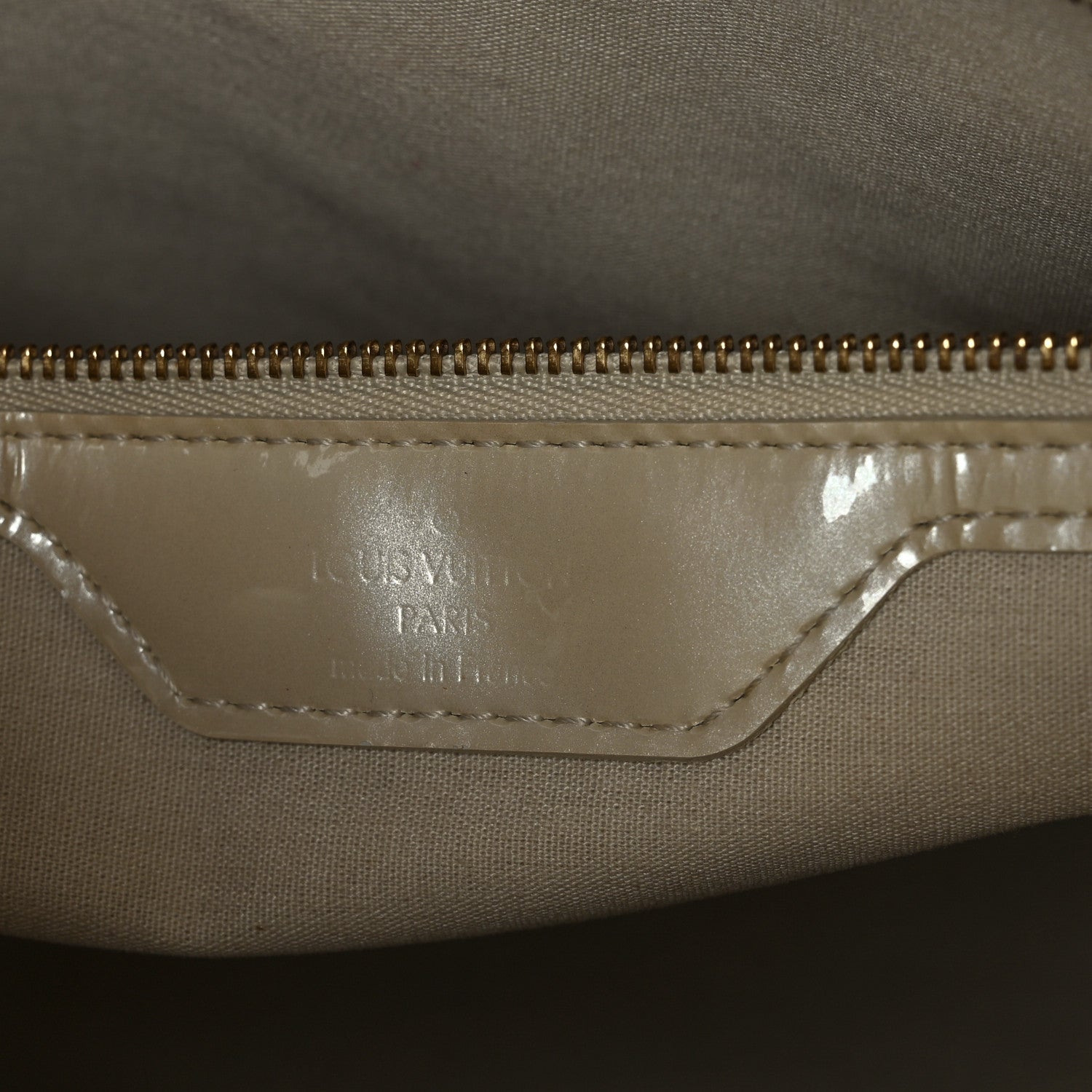 Louis Vuitton Vernis Wilshire MM Blanc Corail 5 of 7