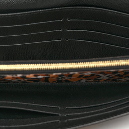 Louis Vuitton Monogram Giant Jungle Sarah Wallet Black 5 of 6