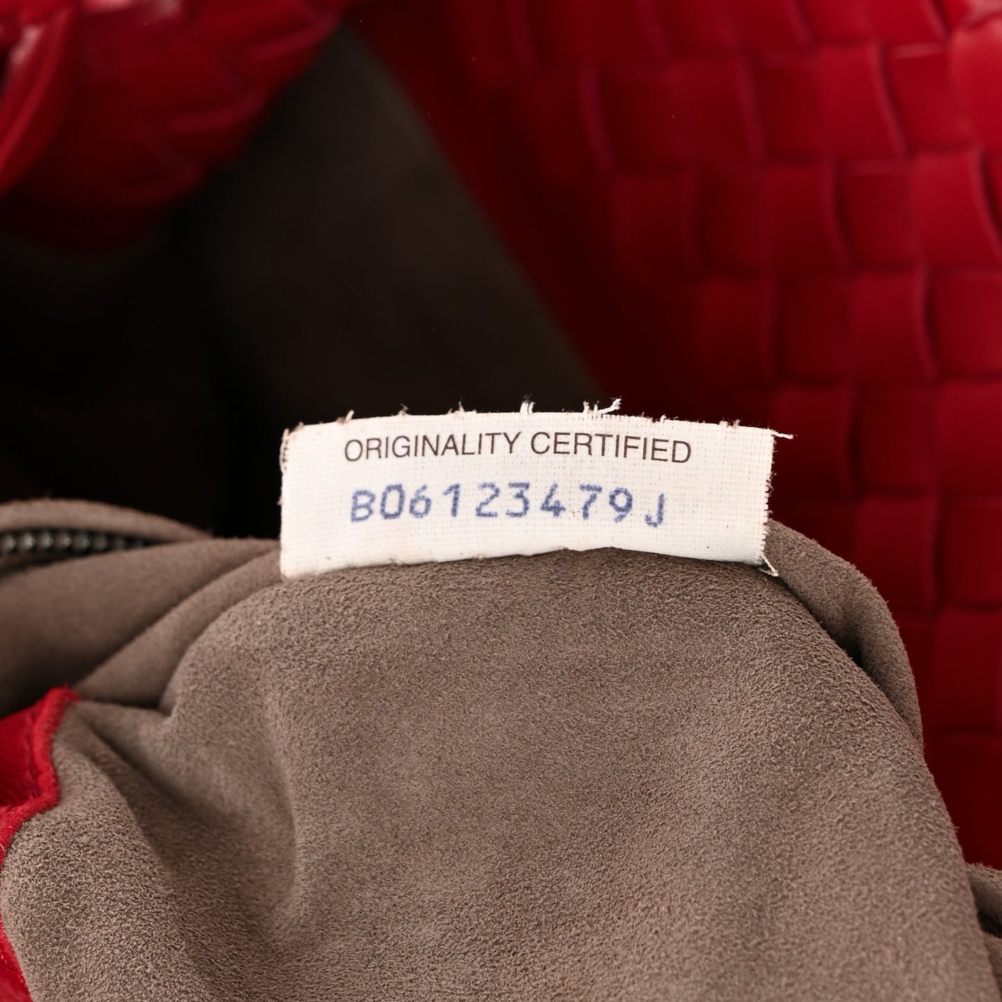 Nappa Intrecciato Medium Garda Bag Red